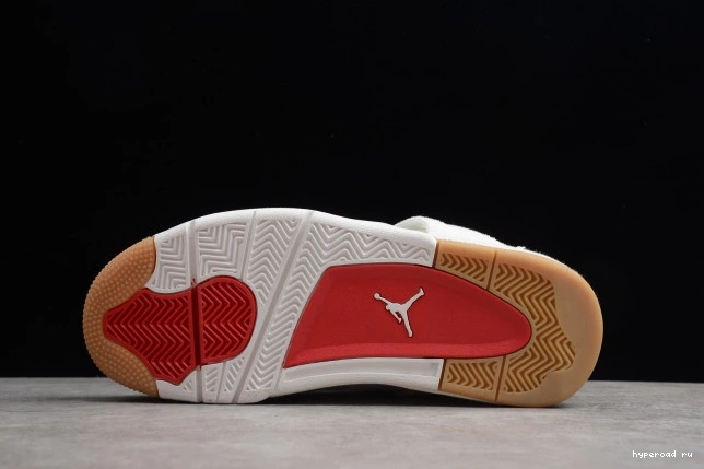 Jordan x 4 AO2571-100 Air 'White' Levi's 0826